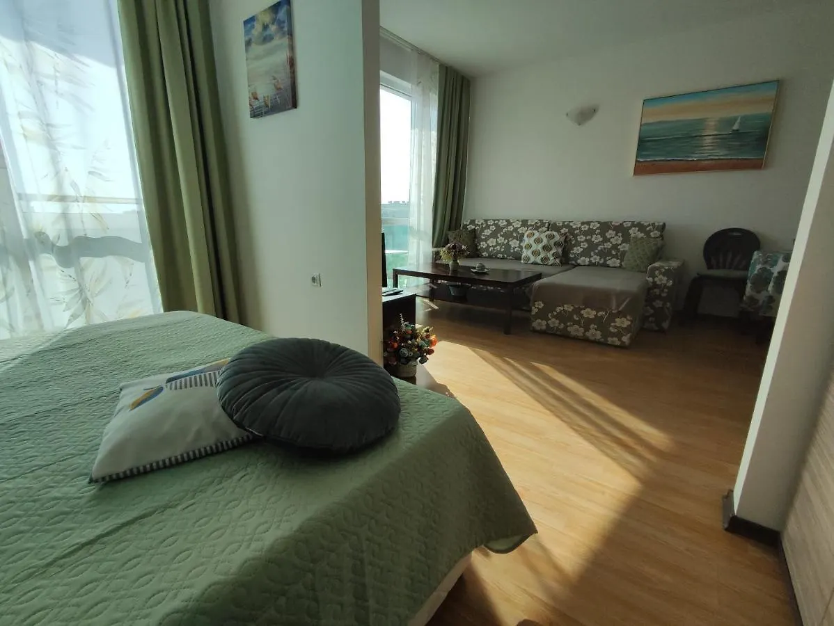 Apartament Прекрасен Апартамент С Изглед Към Морето Сарафово 1 Burgas